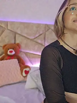 Chatroom XXX en direct de ClaradelMar