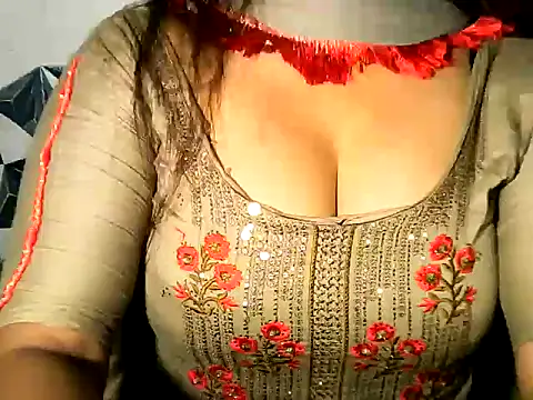 Czat XXX na żywo – Mannat147