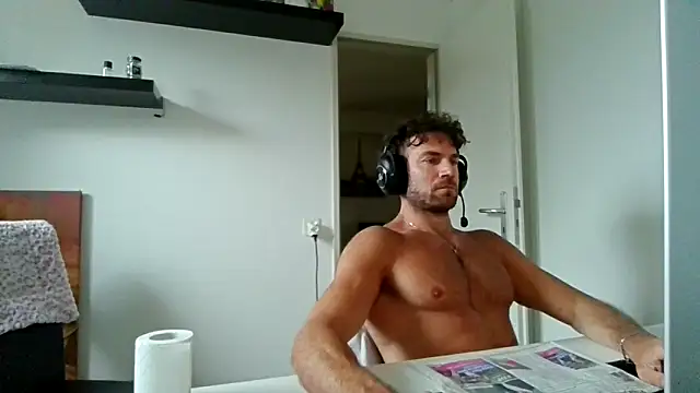 alpha-hunk Webcam-Show