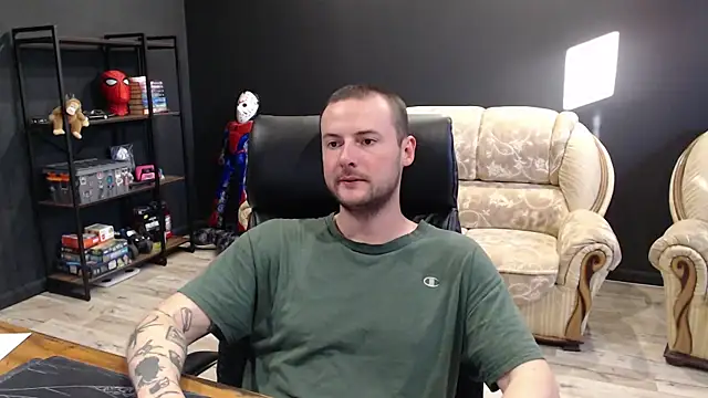 MihasikD's Live XXX Chat