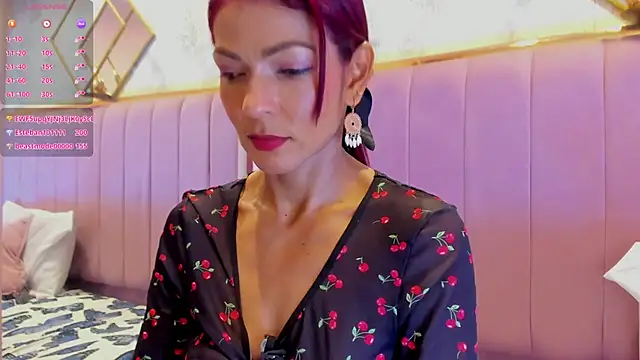 HannaPetit's Live XXX Chat