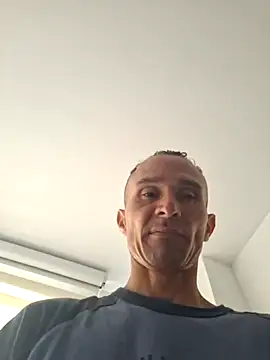 Nacho18hot élő XXX-chatje