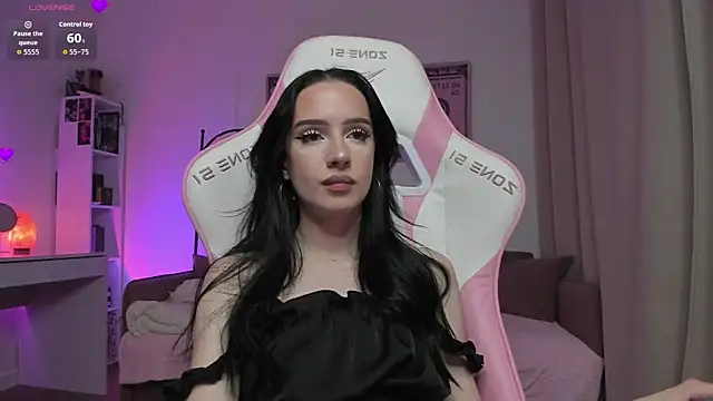 flora_off Live XXX Chat