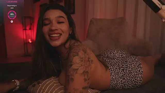 Czat XXX na żywo – HannahW_