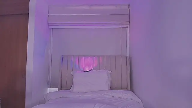 ArianaReynoldss – Naživo XXX chat