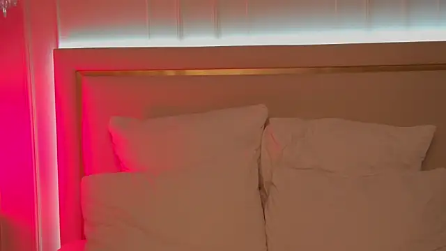 BettyLeen Live XXX Chat
