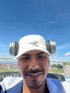 عرض كام Latinmoster_boss