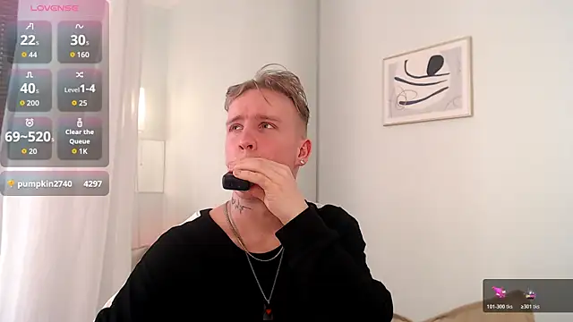XXX chat uživo modela AlexxSweet