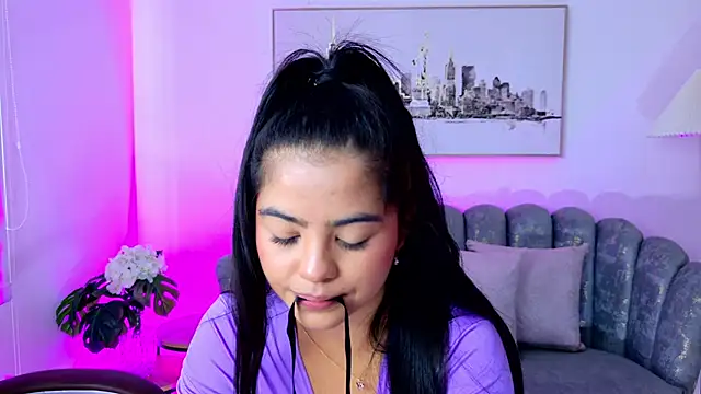 Layla_Breezee Obrolan Langsung XXX