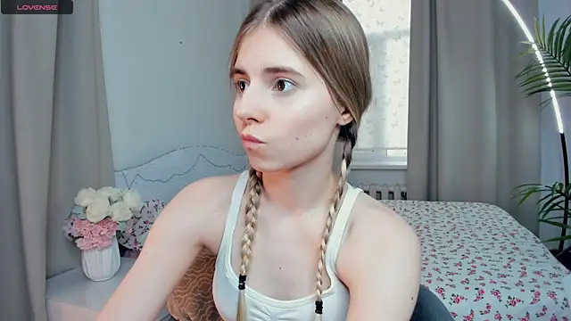 RosannHazle Chat XXX in diretta