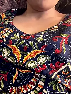 sony_cutie Adlı Modelin Canlı XXX Sohbeti