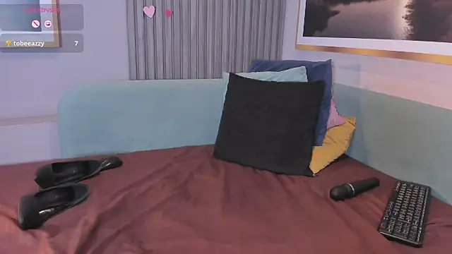 Nahomii-skonee Webcamshow