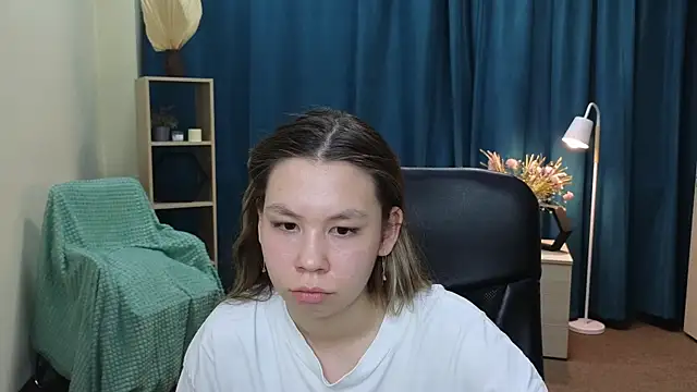 Chat XXX en directo de RoxanneCrandal