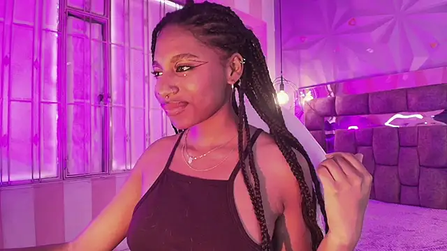 Queen_perla_'s Live XXX Chat
