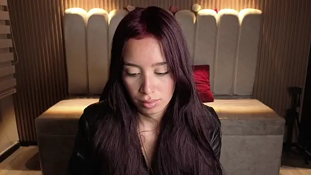 _Mia_Evans_1 Live XXX-Chat