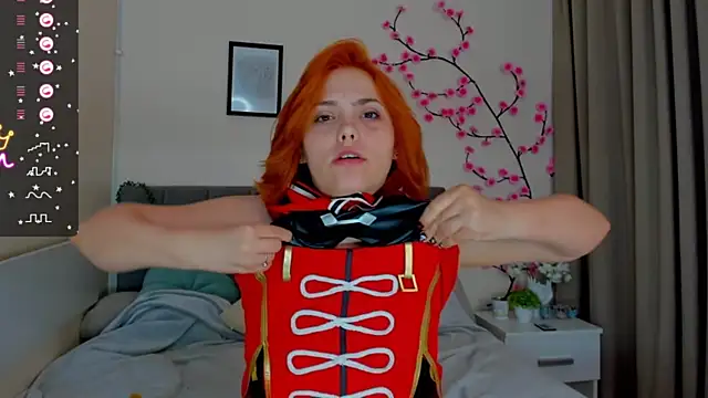 DellaRows' Live XXX Chat