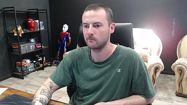 MihasikD webkamerás műsora