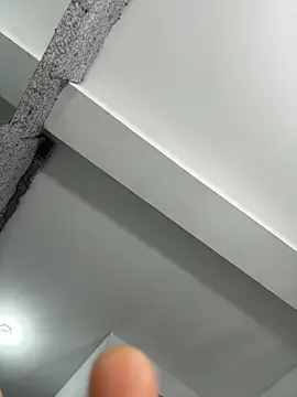 Dayana743 在線直播表演