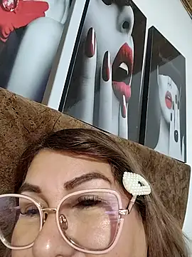 AlexxiaaMatのライブXXXチャット