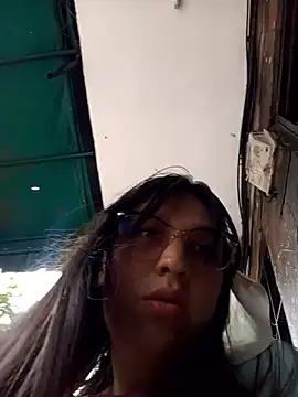 CoralSmit Show in webcam
