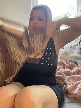 Lisavontease 라이브 XXX 채팅