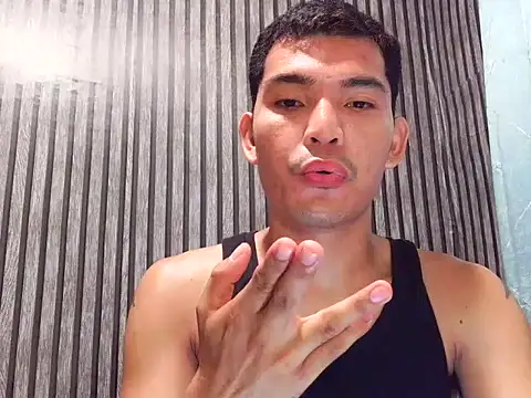 DivesOmnibus' Webcam Show