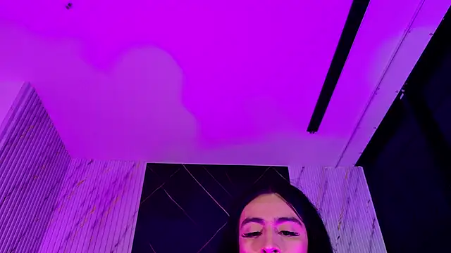 Show de Malaia_thompson_ na webcam