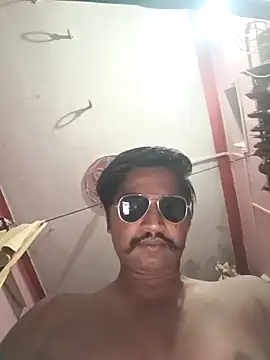 Kartik_bbc_indian's Live XXX Chat