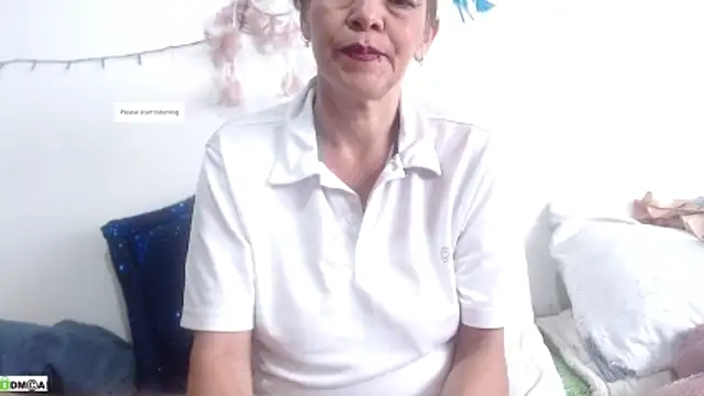 electra-mommy's Live XXX Chat