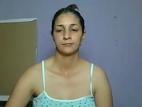 lindokaty Live XXX Chat