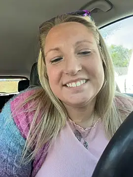 sweetkacibaby's Live XXX Chat