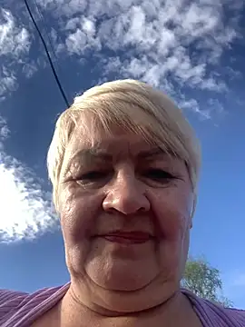 Laura_Miillf: вебкам-шоу