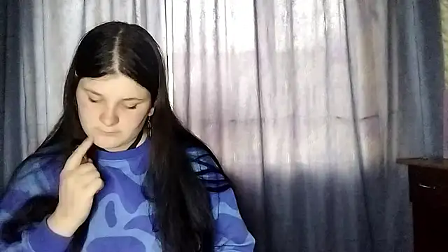 Chat XXX en directo de BeatriceMolands