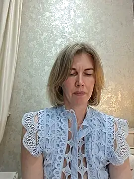 stellahere8 Live XXX Chat