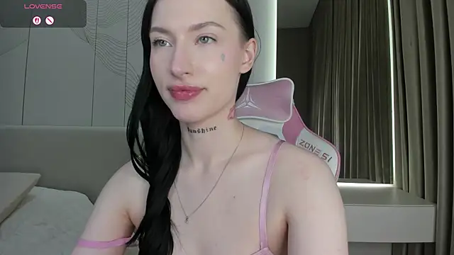Chat +18 de JenniferQueen11 ao vivo