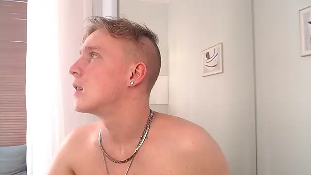 عرض كام AlexxSweet