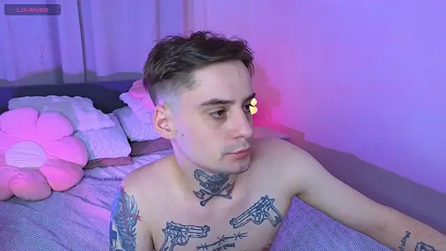 drillfi11 Live XXX Chat