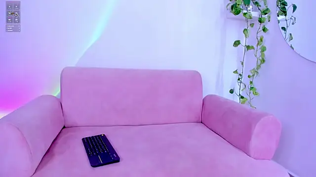 Catbaby888_'s Live XXX Chat