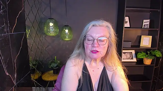 NataliMellow Live XXX-chat