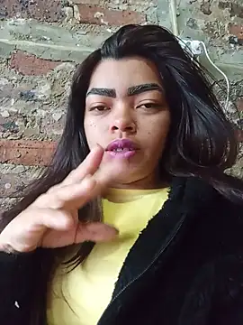 Chat +18 de Rocioardiente ao vivo
