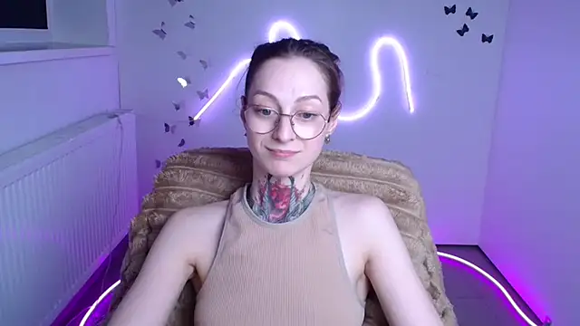 Esmi_Winter Live XXX-chat