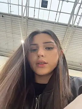 AnitaFly's Live XXX Chat