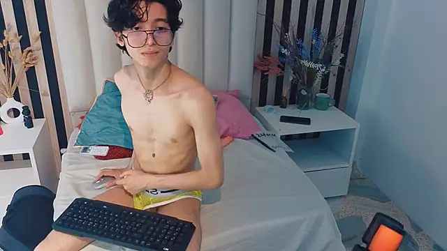 Twink_Sebas7: απευθείας συνομιλία ΧΧΧ