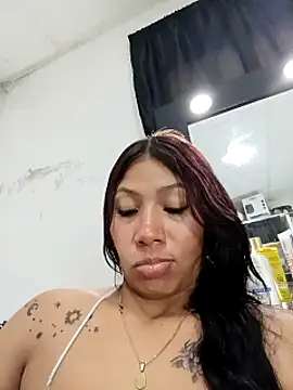 Chatroom XXX en direct de Rous-squir