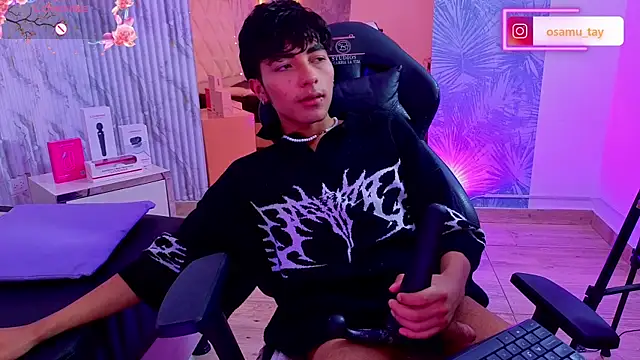 Chat +18 de osamu_tay ao vivo