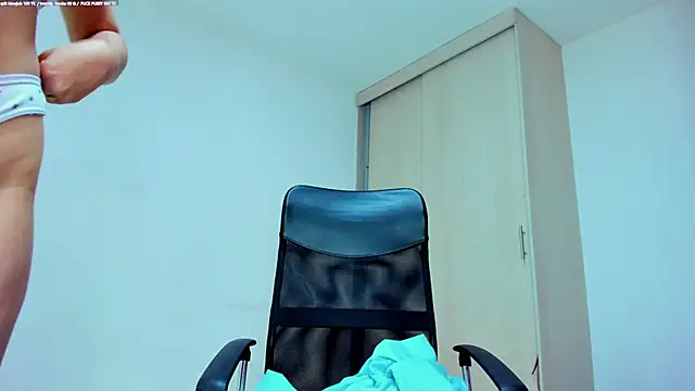 monica_little23 Live XXX Chat