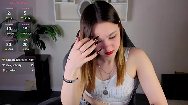 XXX chat uživo modela Lori_Bllossom