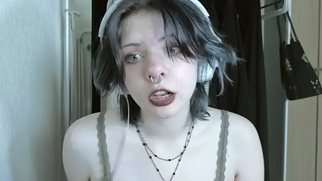Alice_Zev webcam show