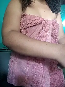 ValeriaSantos- Live XXX-chat