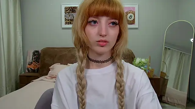 MistyMarlo Adlı Modelin Canlı XXX Sohbeti